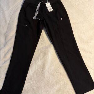 Figs Women's Black Straight Leg Pants